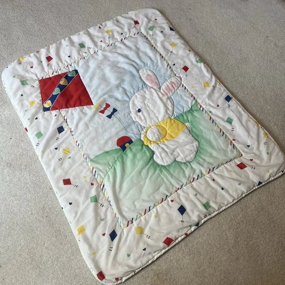 Vintage Bunny Applique Baby Crib Quilt Blanket Nursery Decor Pastel Kites 32x40